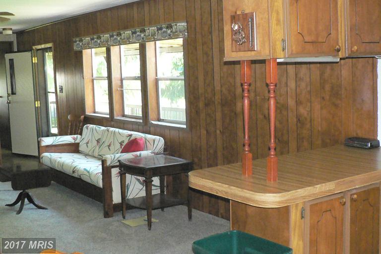 14 SUNBURST LOCUST DRIVE, Mount Storm, WV 26739