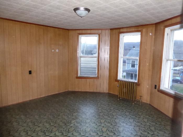 158 Main StRidgeley, WV, 26753Mineral County
