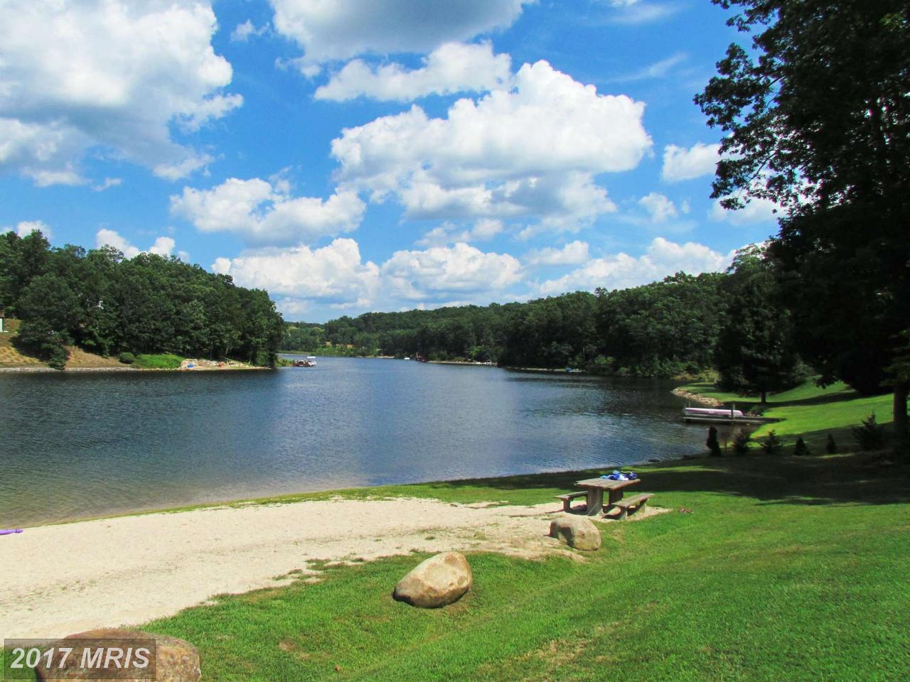 MARINER CT, Ridgeley, WV 26753