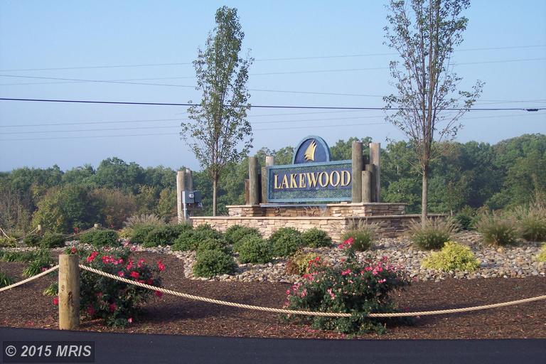 Lakewood Drive North