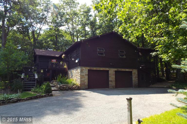13 Stonecrop Ct