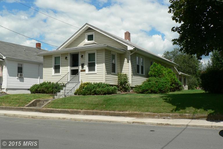 290 Ledge Stone Lane