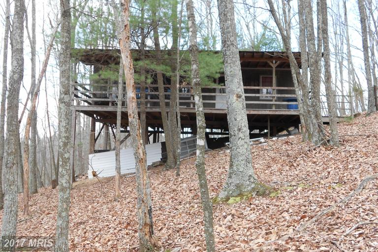 21 CEDARWOOD DRIVE, Mathias, WV 26812