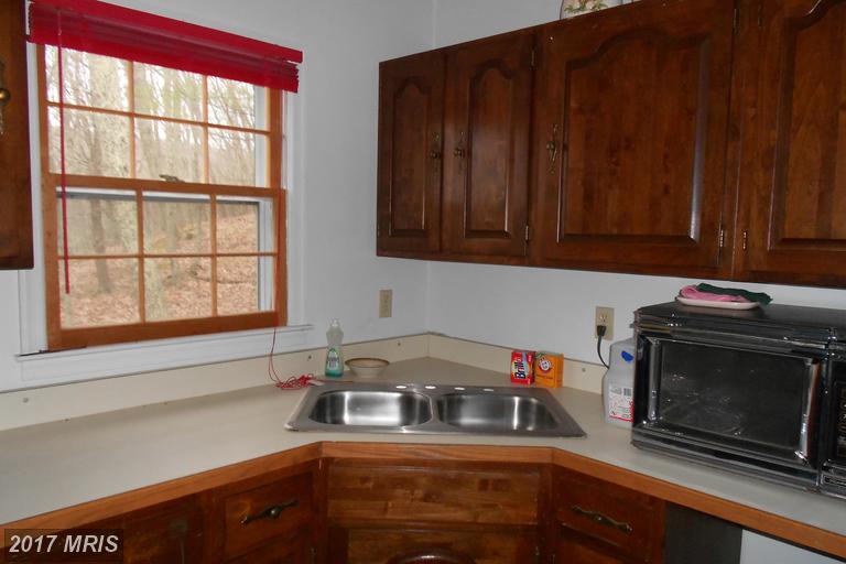 21 CEDARWOOD DRIVE, Mathias, WV 26812