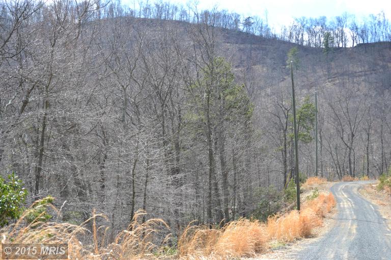 27 Trout Pass