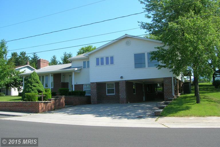 127 North Main Street North