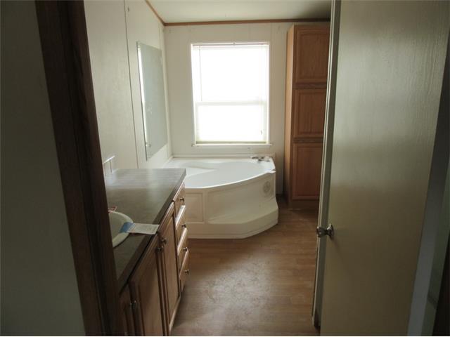 218 W Rocky RdCody, WY, 82414Park County