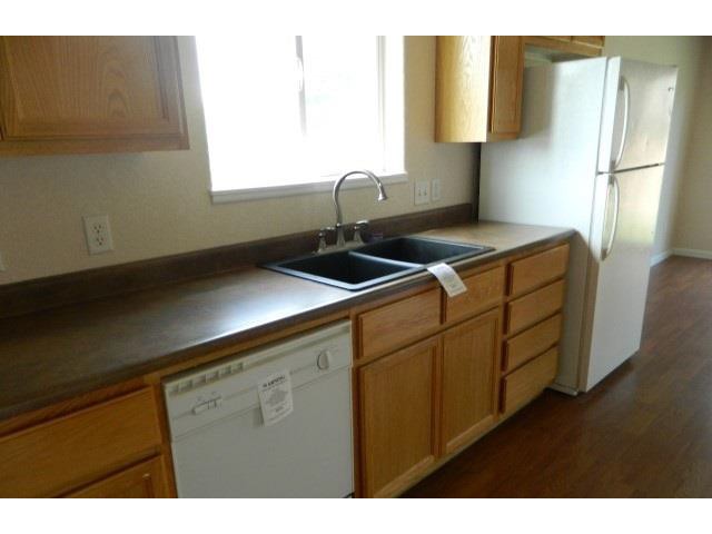 1018 TomahawkDouglas, WY, 82633Converse County