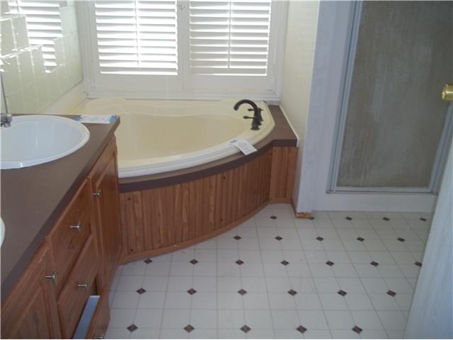 3522 Sand Drift CirEvansville, WY, 82636Natrona County