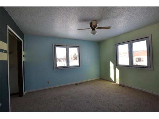 138 3rd AveNewcastle, WY, 82701Weston County