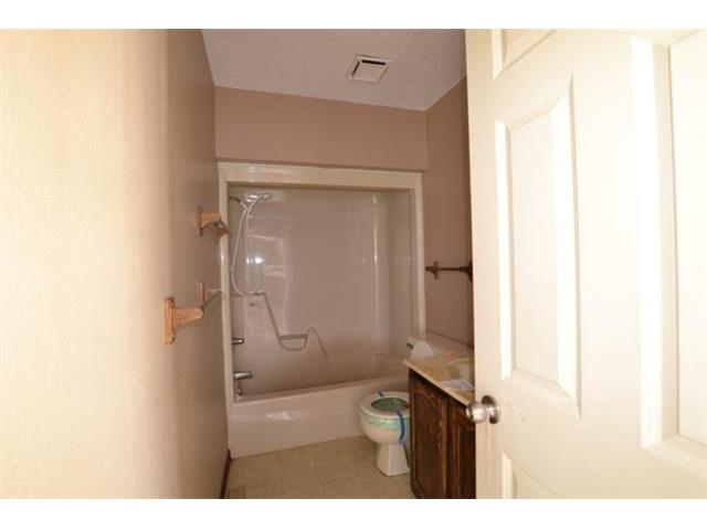 138 3rd AveNewcastle, WY, 82701Weston County