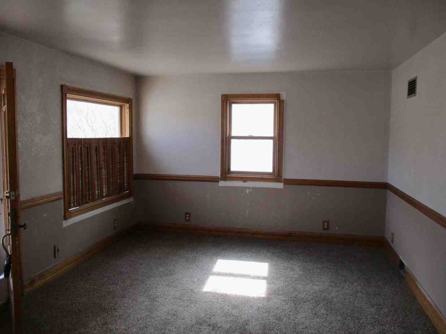 667 Blake StGreen River, WY, 82935Sweetwater County